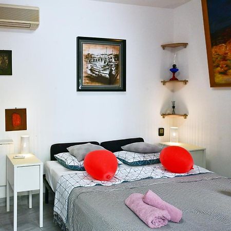 Appartement Bohemian Rhapsody à Rovinj Extérieur photo